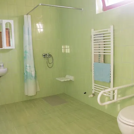 Apartment Tisza-tavirozsa Vendeghaz